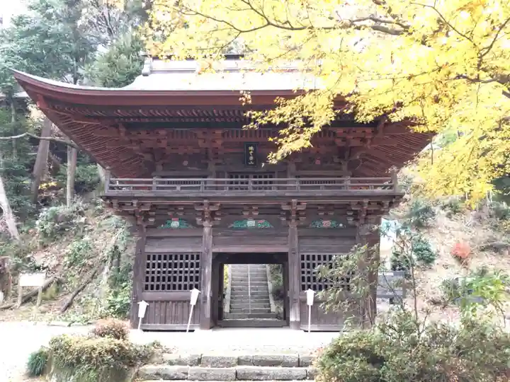 宝樹院小山寺の山門・神門