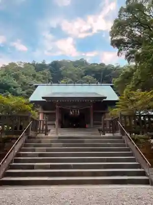 安房神社の{uncategorized: "未分類", other: "その他", undefined: "問題あり", building: "その他建物", grave: "お墓", sacred_gate: "鳥居", guardian: "狛犬", statue: "像", buddha: "仏像", history: "歴史", nature: "自然", garden: "庭園", animal: "動物", pagoda: "塔", temizu: "手水舎", mountain_gate: "山門・神門", sanctuary: "本殿・本堂", subordinate: "末社・摂社", art: "芸術", scenery: "景色", jizo: "地蔵", ema: "絵馬", goshuin: "御朱印", omikuji: "おみくじ", items: "授与品その他", amulet: "お守り", goshuincho: "御朱印帳", eats: "食事", festival: "お祭り", votive_dance: "神楽", shichigosan: "七五三参", wedding: "結婚式", experience: "体験その他", initially: "初詣", around: "周辺", anti_infection: "感染症対策"}