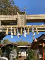 横浜御嶽神社の建物その他