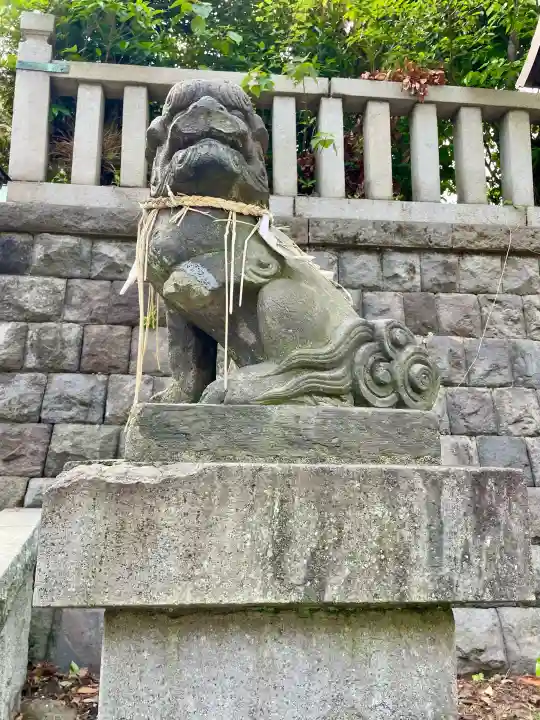 子之神社の{uncategorized: "未分類", other: "その他", undefined: "問題あり", building: "その他建物", grave: "お墓", sacred_gate: "鳥居", guardian: "狛犬", statue: "像", buddha: "仏像", history: "歴史", nature: "自然", garden: "庭園", animal: "動物", pagoda: "塔", temizu: "手水舎", mountain_gate: "山門・神門", sanctuary: "本殿・本堂", subordinate: "末社・摂社", art: "芸術", scenery: "景色", jizo: "地蔵", ema: "絵馬", goshuin: "御朱印", omikuji: "おみくじ", items: "授与品その他", amulet: "お守り", goshuincho: "御朱印帳", eats: "食事", festival: "お祭り", votive_dance: "神楽", shichigosan: "七五三参", wedding: "結婚式", experience: "体験その他", initially: "初詣", around: "周辺", anti_infection: "感染症対策"}