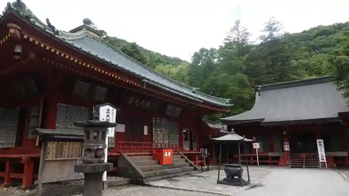中禅寺立木観音(栃木県)