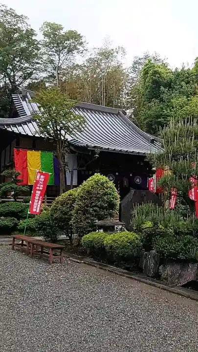 真福寺の{uncategorized: "未分類", other: "その他", undefined: "問題あり", building: "その他建物", grave: "お墓", sacred_gate: "鳥居", guardian: "狛犬", statue: "像", buddha: "仏像", history: "歴史", nature: "自然", garden: "庭園", animal: "動物", pagoda: "塔", temizu: "手水舎", mountain_gate: "山門・神門", sanctuary: "本殿・本堂", subordinate: "末社・摂社", art: "芸術", scenery: "景色", jizo: "地蔵", ema: "絵馬", goshuin: "御朱印", omikuji: "おみくじ", items: "授与品その他", amulet: "お守り", goshuincho: "御朱印帳", eats: "食事", festival: "お祭り", votive_dance: "神楽", shichigosan: "七五三参", wedding: "結婚式", experience: "体験その他", initially: "初詣", around: "周辺", anti_infection: "感染症対策"}