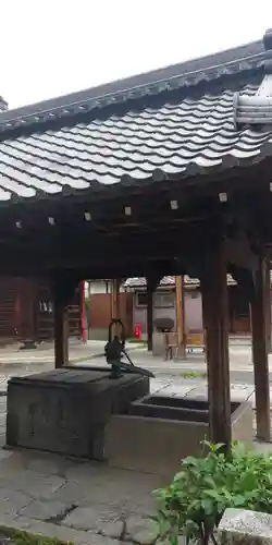 徳林禅菴（徳林庵）の手水舎