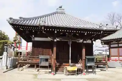 大聖勝軍寺の本殿・本堂