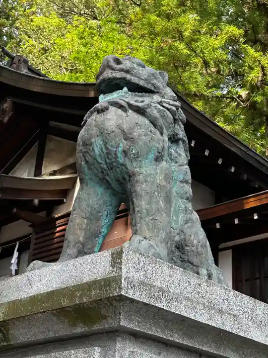 諏訪大社下社春宮(長野県)