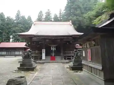 熊野神社の本殿・本堂