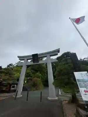 小國神社の{uncategorized: "未分類", other: "その他", undefined: "問題あり", building: "その他建物", grave: "お墓", sacred_gate: "鳥居", guardian: "狛犬", statue: "像", buddha: "仏像", history: "歴史", nature: "自然", garden: "庭園", animal: "動物", pagoda: "塔", temizu: "手水舎", mountain_gate: "山門・神門", sanctuary: "本殿・本堂", subordinate: "末社・摂社", art: "芸術", scenery: "景色", jizo: "地蔵", ema: "絵馬", goshuin: "御朱印", omikuji: "おみくじ", items: "授与品その他", amulet: "お守り", goshuincho: "御朱印帳", eats: "食事", festival: "お祭り", votive_dance: "神楽", shichigosan: "七五三参", wedding: "結婚式", experience: "体験その他", initially: "初詣", around: "周辺", anti_infection: "感染症対策"}