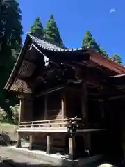 祖母嶽神社の本殿