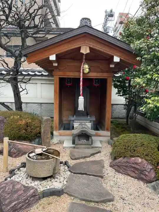 源長寺の{uncategorized: "未分類", other: "その他", undefined: "問題あり", building: "その他建物", grave: "お墓", sacred_gate: "鳥居", guardian: "狛犬", statue: "像", buddha: "仏像", history: "歴史", nature: "自然", garden: "庭園", animal: "動物", pagoda: "塔", temizu: "手水舎", mountain_gate: "山門・神門", sanctuary: "本殿・本堂", subordinate: "末社・摂社", art: "芸術", scenery: "景色", jizo: "地蔵", ema: "絵馬", goshuin: "御朱印", omikuji: "おみくじ", items: "授与品その他", amulet: "お守り", goshuincho: "御朱印帳", eats: "食事", festival: "お祭り", votive_dance: "神楽", shichigosan: "七五三参", wedding: "結婚式", experience: "体験その他", initially: "初詣", around: "周辺", anti_infection: "感染症対策"}