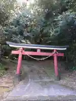 厳島神社の{uncategorized: "未分類", other: "その他", undefined: "問題あり", building: "その他建物", grave: "お墓", sacred_gate: "鳥居", guardian: "狛犬", statue: "像", buddha: "仏像", history: "歴史", nature: "自然", garden: "庭園", animal: "動物", pagoda: "塔", temizu: "手水舎", mountain_gate: "山門・神門", sanctuary: "本殿・本堂", subordinate: "末社・摂社", art: "芸術", scenery: "景色", jizo: "地蔵", ema: "絵馬", goshuin: "御朱印", omikuji: "おみくじ", items: "授与品その他", amulet: "お守り", goshuincho: "御朱印帳", eats: "食事", festival: "お祭り", votive_dance: "神楽", shichigosan: "七五三参", wedding: "結婚式", experience: "体験その他", initially: "初詣", around: "周辺", anti_infection: "感染症対策"}