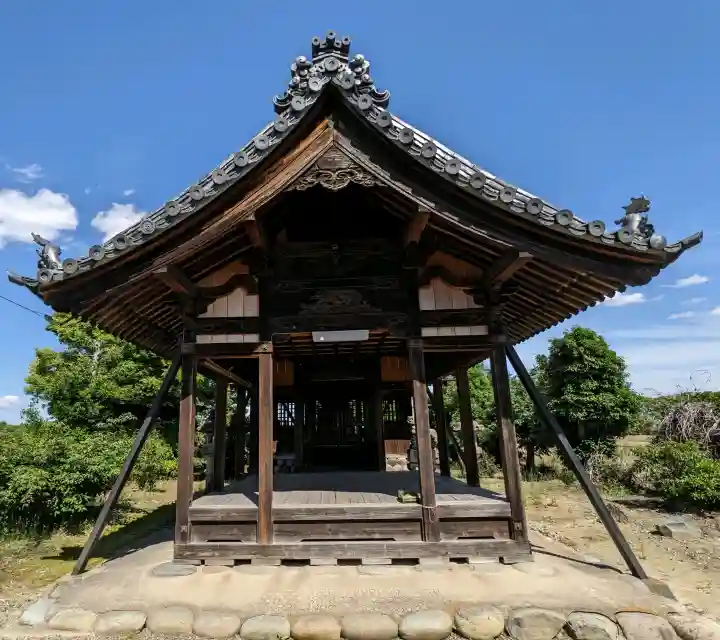 八幡社(堀之内)の{uncategorized: "未分類", other: "その他", undefined: "問題あり", building: "その他建物", grave: "お墓", sacred_gate: "鳥居", guardian: "狛犬", statue: "像", buddha: "仏像", history: "歴史", nature: "自然", garden: "庭園", animal: "動物", pagoda: "塔", temizu: "手水舎", mountain_gate: "山門・神門", sanctuary: "本殿・本堂", subordinate: "末社・摂社", art: "芸術", scenery: "景色", jizo: "地蔵", ema: "絵馬", goshuin: "御朱印", omikuji: "おみくじ", items: "授与品その他", amulet: "お守り", goshuincho: "御朱印帳", eats: "食事", festival: "お祭り", votive_dance: "神楽", shichigosan: "七五三参", wedding: "結婚式", experience: "体験その他", initially: "初詣", around: "周辺", anti_infection: "感染症対策"}