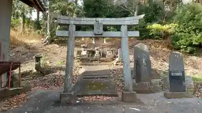 八雲神社(田中町)の末社・摂社
