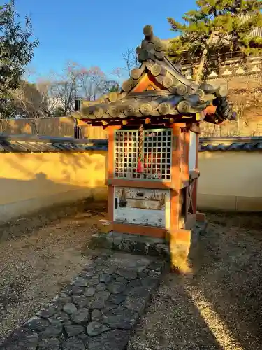 子安神社の{uncategorized: "未分類", other: "その他", undefined: "問題あり", building: "その他建物", grave: "お墓", sacred_gate: "鳥居", guardian: "狛犬", statue: "像", buddha: "仏像", history: "歴史", nature: "自然", garden: "庭園", animal: "動物", pagoda: "塔", temizu: "手水舎", mountain_gate: "山門・神門", sanctuary: "本殿・本堂", subordinate: "末社・摂社", art: "芸術", scenery: "景色", jizo: "地蔵", ema: "絵馬", goshuin: "御朱印", omikuji: "おみくじ", items: "授与品その他", amulet: "お守り", goshuincho: "御朱印帳", eats: "食事", festival: "お祭り", votive_dance: "神楽", shichigosan: "七五三参", wedding: "結婚式", experience: "体験その他", initially: "初詣", around: "周辺", anti_infection: "感染症対策"}