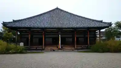 元興寺の本殿・本堂