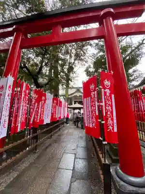 豊川稲荷東京別院の鳥居