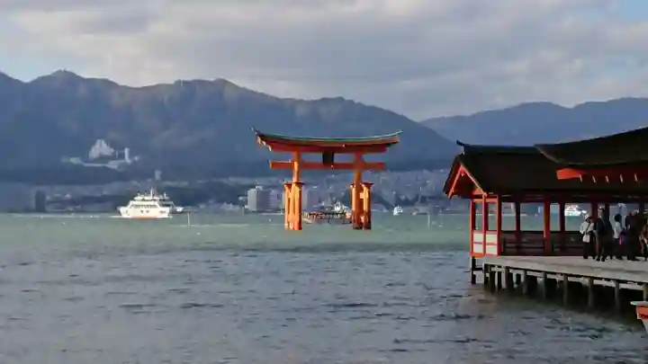 厳島神社(広島県)