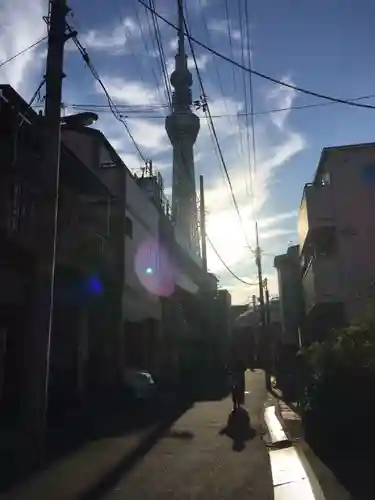 飛木稲荷神社の周辺