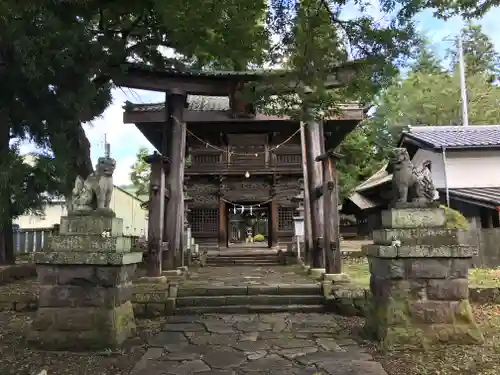 八幡神社の鳥居