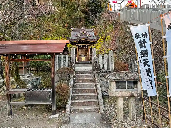 針綱神社の末社・摂社