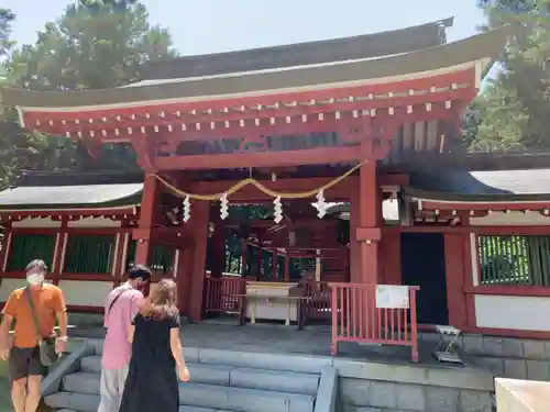 冨士御室浅間神社の本殿・本堂