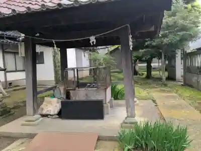 多太神社の{uncategorized: "未分類", other: "その他", undefined: "問題あり", building: "その他建物", grave: "お墓", sacred_gate: "鳥居", guardian: "狛犬", statue: "像", buddha: "仏像", history: "歴史", nature: "自然", garden: "庭園", animal: "動物", pagoda: "塔", temizu: "手水舎", mountain_gate: "山門・神門", sanctuary: "本殿・本堂", subordinate: "末社・摂社", art: "芸術", scenery: "景色", jizo: "地蔵", ema: "絵馬", goshuin: "御朱印", omikuji: "おみくじ", items: "授与品その他", amulet: "お守り", goshuincho: "御朱印帳", eats: "食事", festival: "お祭り", votive_dance: "神楽", shichigosan: "七五三参", wedding: "結婚式", experience: "体験その他", initially: "初詣", around: "周辺", anti_infection: "感染症対策"}