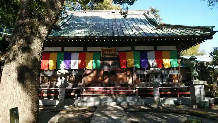 極楽寺の本殿・本堂