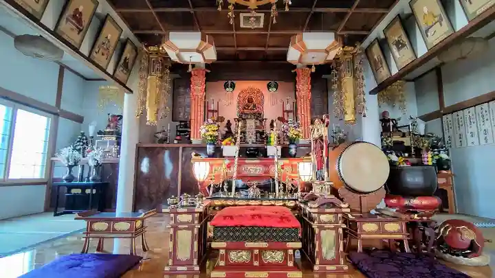 教信寺の本殿・本堂