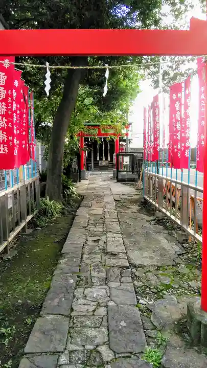 雷電稲荷神社のその他建物