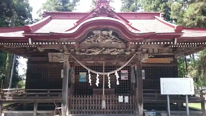 長堤八幡宮の本殿・本堂