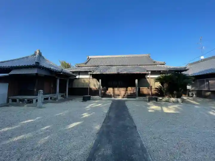 西光寺の{uncategorized: "未分類", other: "その他", undefined: "問題あり", building: "その他建物", grave: "お墓", sacred_gate: "鳥居", guardian: "狛犬", statue: "像", buddha: "仏像", history: "歴史", nature: "自然", garden: "庭園", animal: "動物", pagoda: "塔", temizu: "手水舎", mountain_gate: "山門・神門", sanctuary: "本殿・本堂", subordinate: "末社・摂社", art: "芸術", scenery: "景色", jizo: "地蔵", ema: "絵馬", goshuin: "御朱印", omikuji: "おみくじ", items: "授与品その他", amulet: "お守り", goshuincho: "御朱印帳", eats: "食事", festival: "お祭り", votive_dance: "神楽", shichigosan: "七五三参", wedding: "結婚式", experience: "体験その他", initially: "初詣", around: "周辺", anti_infection: "感染症対策"}