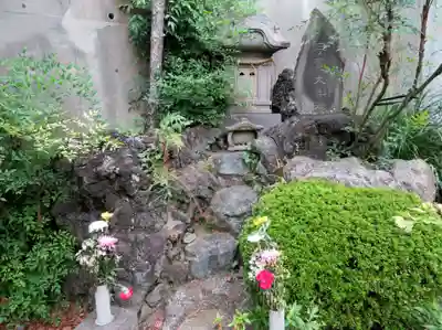 妙昌寺の末社・摂社