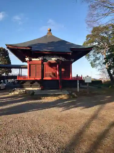 観音寺の本殿