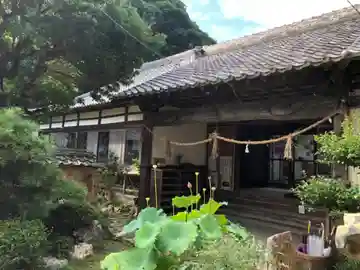 長楽寺の本殿・本堂