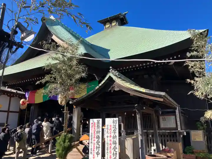 弘明寺の本殿・本堂
