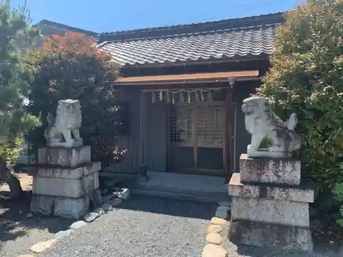 地蔵神社の狛犬