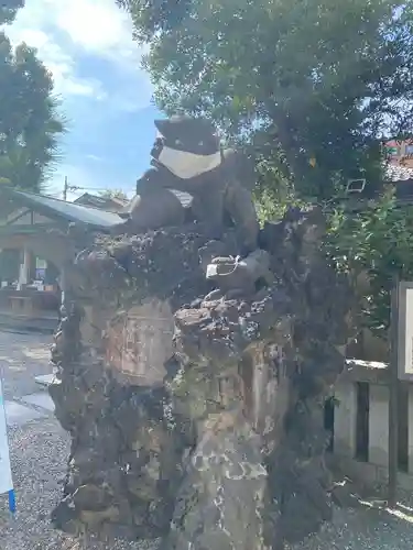 お三の宮日枝神社の狛犬