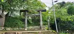 神明社の鳥居