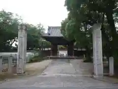 萬福寺の山門