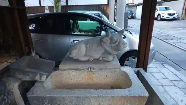 菅大臣神社の狛犬