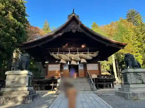 諏訪大社下社秋宮(長野県)