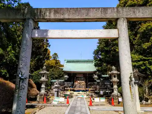 八剣社の鳥居