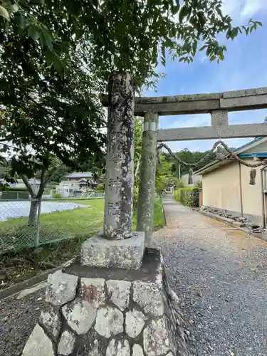 服織神社の鳥居