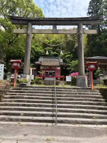 大宮神社の{uncategorized: "未分類", other: "その他", undefined: "問題あり", building: "その他建物", grave: "お墓", sacred_gate: "鳥居", guardian: "狛犬", statue: "像", buddha: "仏像", history: "歴史", nature: "自然", garden: "庭園", animal: "動物", pagoda: "塔", temizu: "手水舎", mountain_gate: "山門・神門", sanctuary: "本殿・本堂", subordinate: "末社・摂社", art: "芸術", scenery: "景色", jizo: "地蔵", ema: "絵馬", goshuin: "御朱印", omikuji: "おみくじ", items: "授与品その他", amulet: "お守り", goshuincho: "御朱印帳", eats: "食事", festival: "お祭り", votive_dance: "神楽", shichigosan: "七五三参", wedding: "結婚式", experience: "体験その他", initially: "初詣", around: "周辺", anti_infection: "感染症対策"}