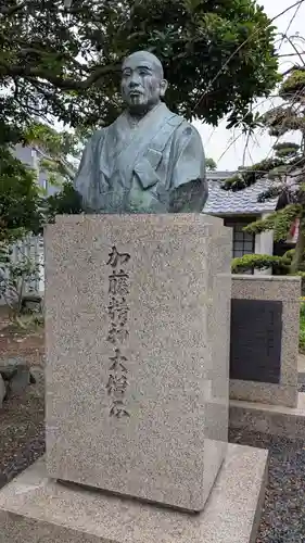 本性寺の像