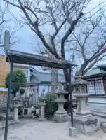 神劔神社の{uncategorized: "未分類", other: "その他", undefined: "問題あり", building: "その他建物", grave: "お墓", sacred_gate: "鳥居", guardian: "狛犬", statue: "像", buddha: "仏像", history: "歴史", nature: "自然", garden: "庭園", animal: "動物", pagoda: "塔", temizu: "手水舎", mountain_gate: "山門・神門", sanctuary: "本殿・本堂", subordinate: "末社・摂社", art: "芸術", scenery: "景色", jizo: "地蔵", ema: "絵馬", goshuin: "御朱印", omikuji: "おみくじ", items: "授与品その他", amulet: "お守り", goshuincho: "御朱印帳", eats: "食事", festival: "お祭り", votive_dance: "神楽", shichigosan: "七五三参", wedding: "結婚式", experience: "体験その他", initially: "初詣", around: "周辺", anti_infection: "感染症対策"}