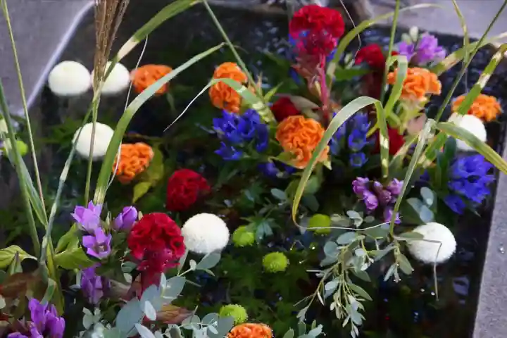 東海市熊野神社の手水舎