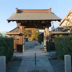 恩光寺の山門