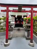 朝日稲荷神社の鳥居