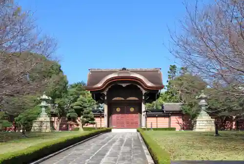総持寺の山門・神門