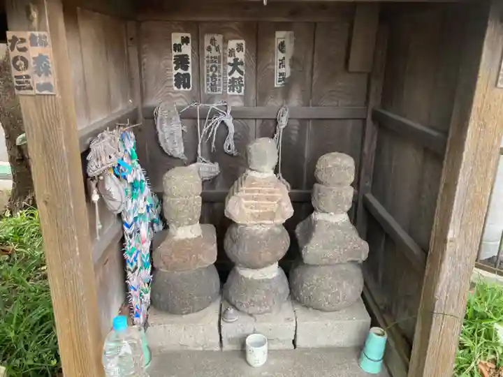 本目道祖神(神奈川県)